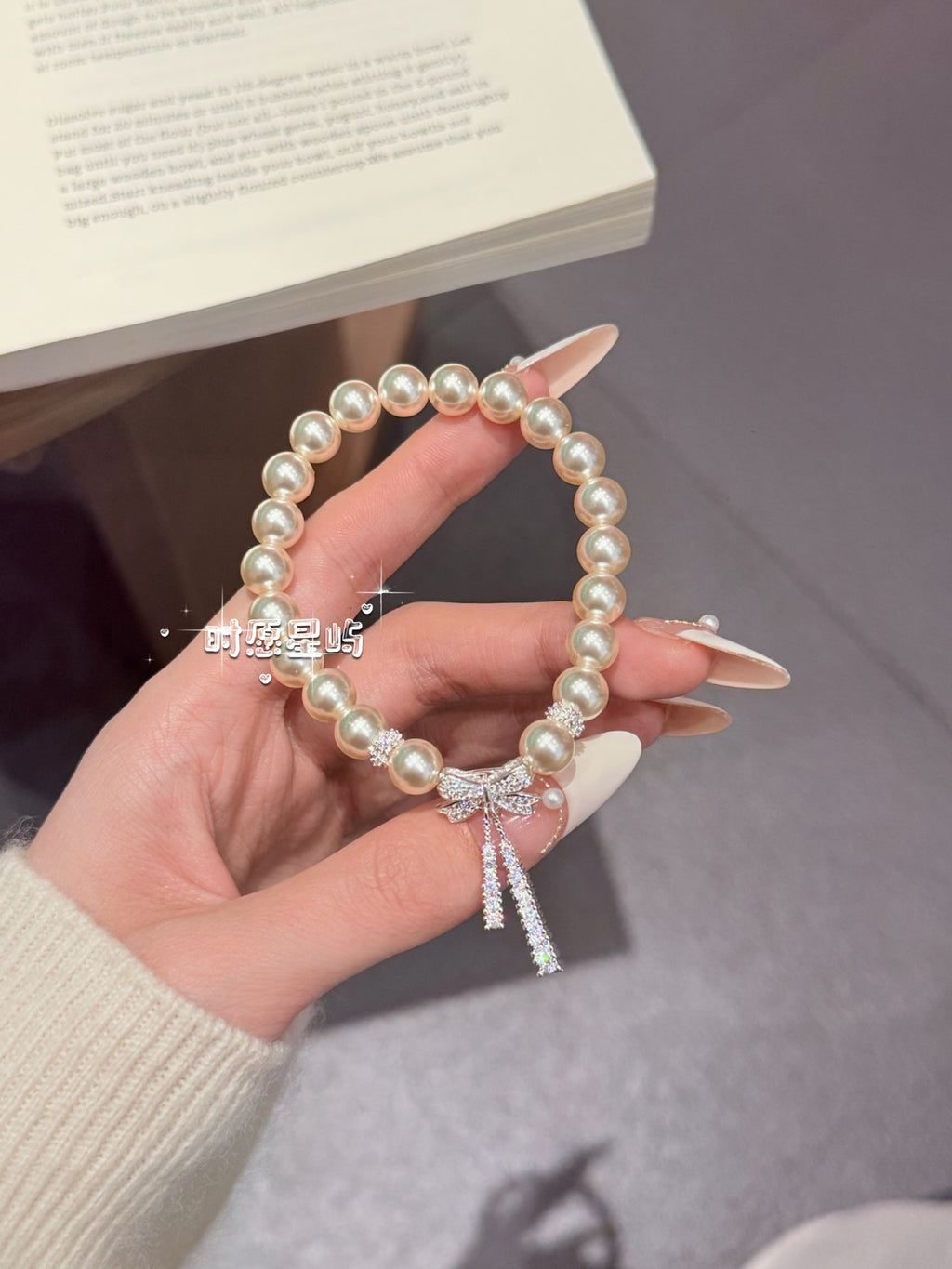 "Stellar Ribbon" Pearl Bracelet - S925 Silver Crystal Bow-Knot Charm for Romance, Elegance & Inner Youth