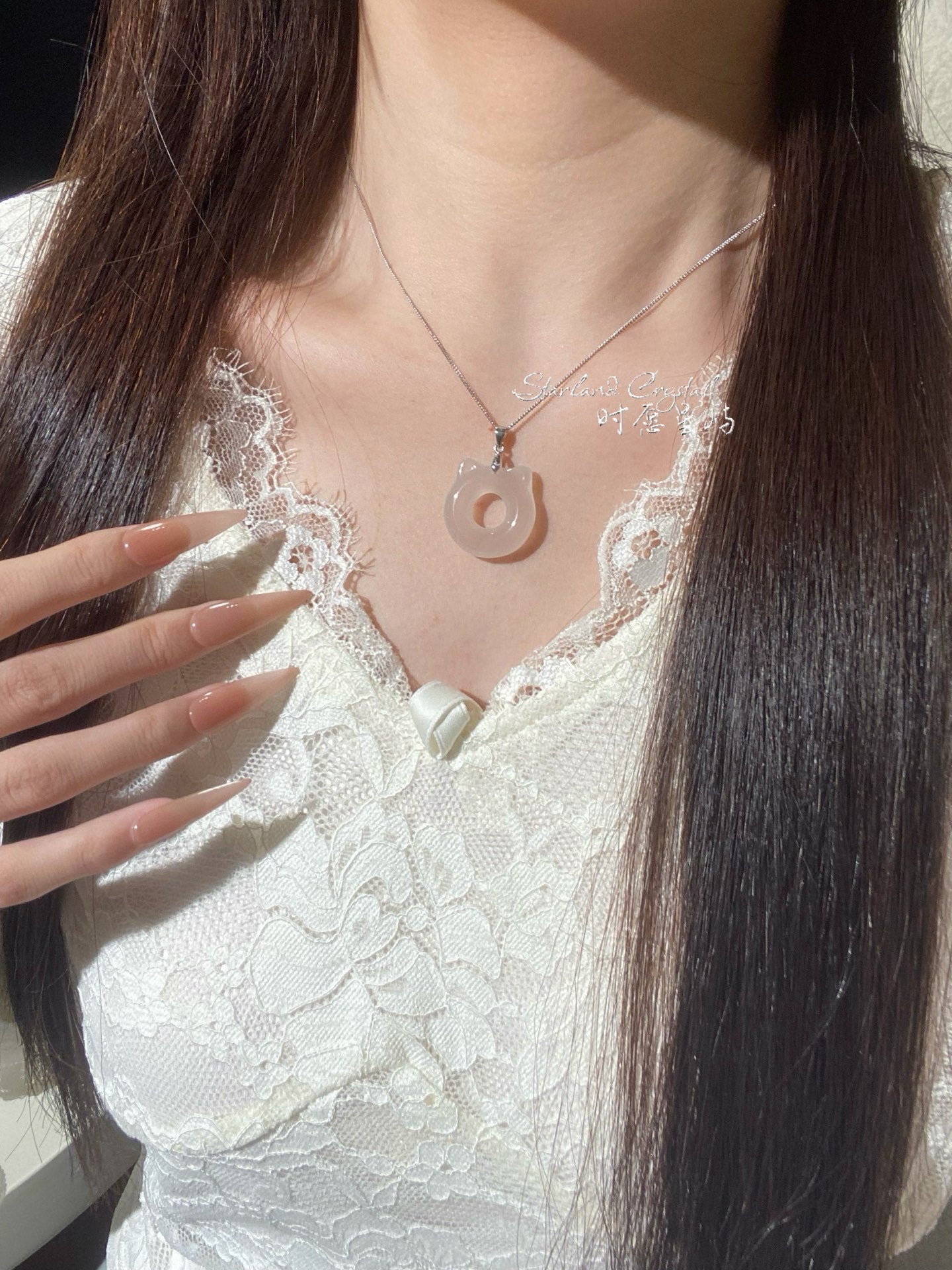 "Kitten’s Blessing" Natural Agate Peace Disc Necklace - S925 Sterling Silver Cat-Ear Pendant for Protection, Luck & Style